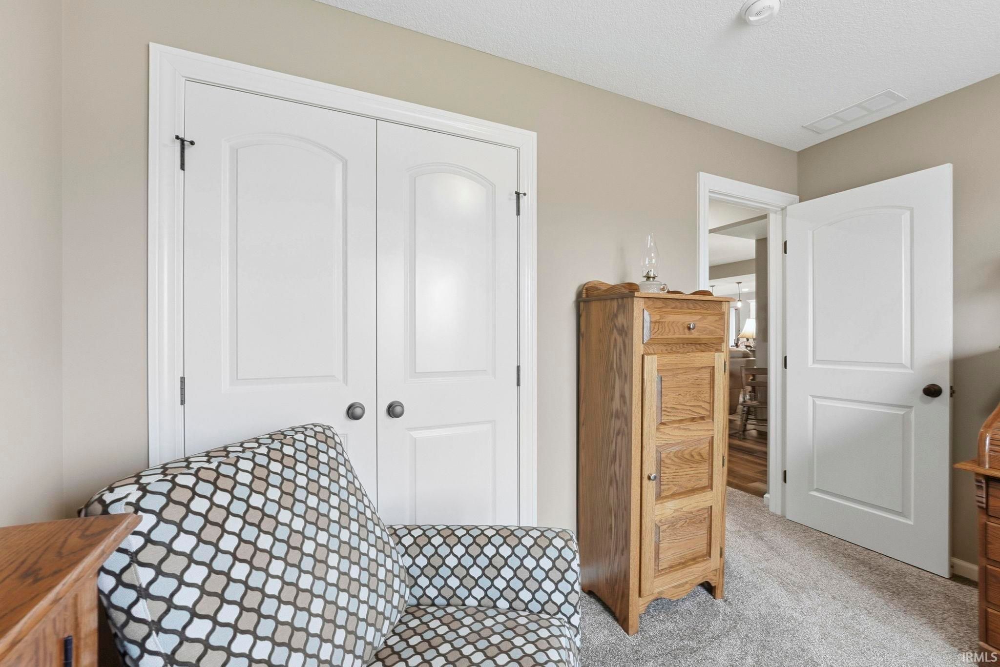 Image of 2092 Hemlock Lane